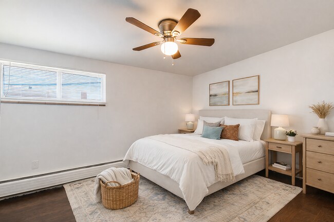 Photo - 809 N Dexter St Apartment