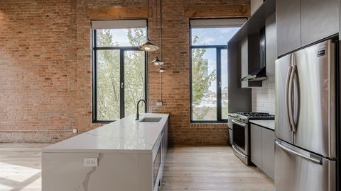 Foto del edificio - 729 N Sangamon St