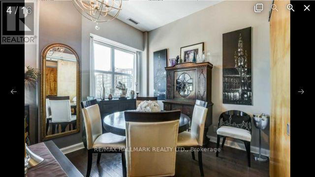 Photo du bâtiment - 700-700 King St W