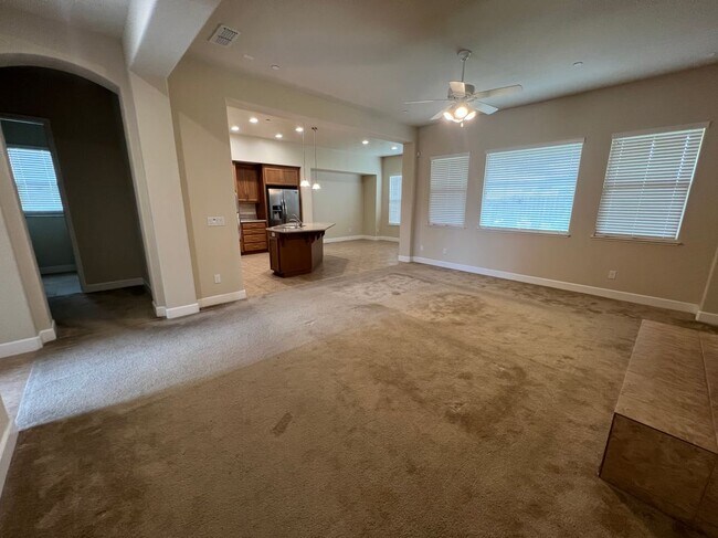 Foto del edificio - 1023 Harvest Mill Dr