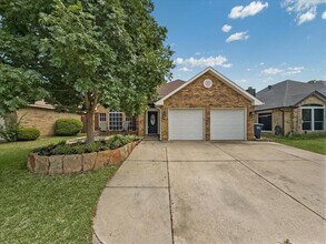 Building Photo - 2745 Salado Trail