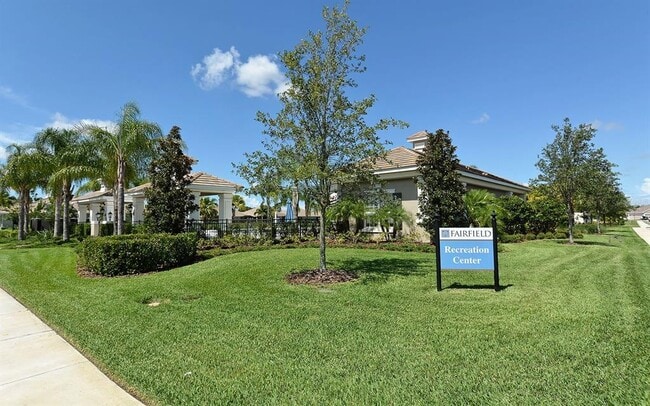 Building Photo - 4932 Maymont Park Cir