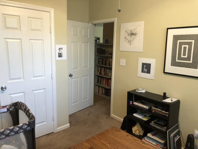 Foto del edificio - 21421 E Wallis Dr