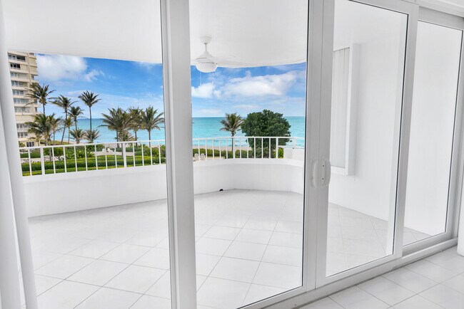 Building Photo - 550 S Ocean Blvd