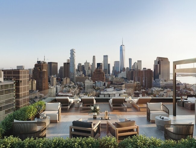 Foto del edificio - 111 Varick St