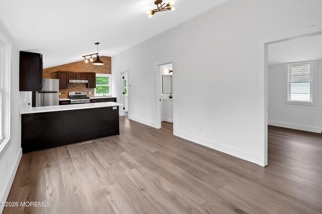 Foto del edificio - 105 Owens Ave