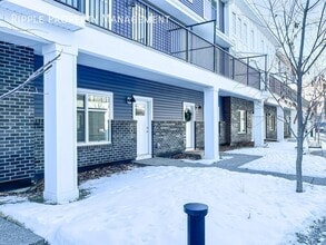 Building Photo - 50 Cornerstone Passage NE