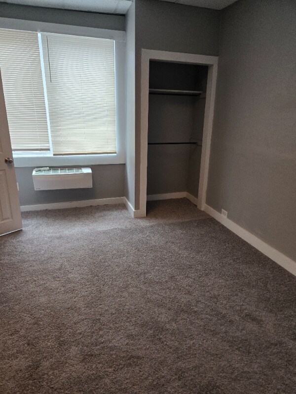 Foto del edificio - 2123 Highland Ave