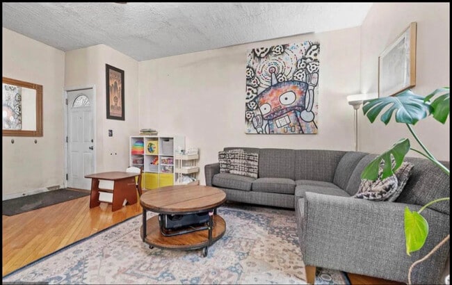 Foto del edificio - 3714 Stevens Ave