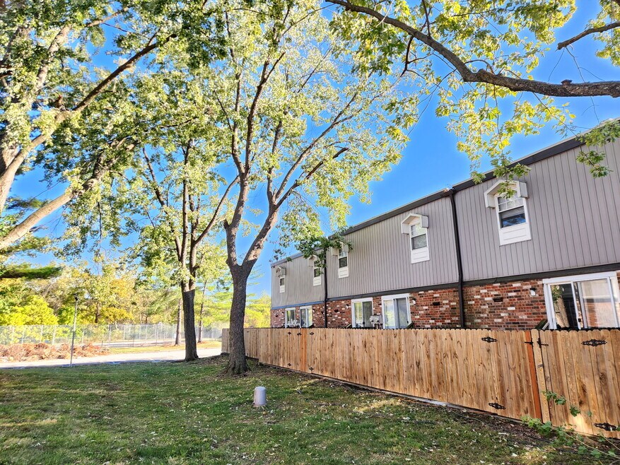 Townhomes For Rent In Florissant Monull