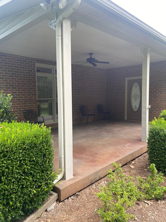 Front porch - 3251 Pugh Rd