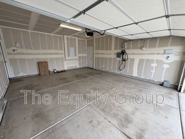Foto del edificio - 1336 W Porter Ave