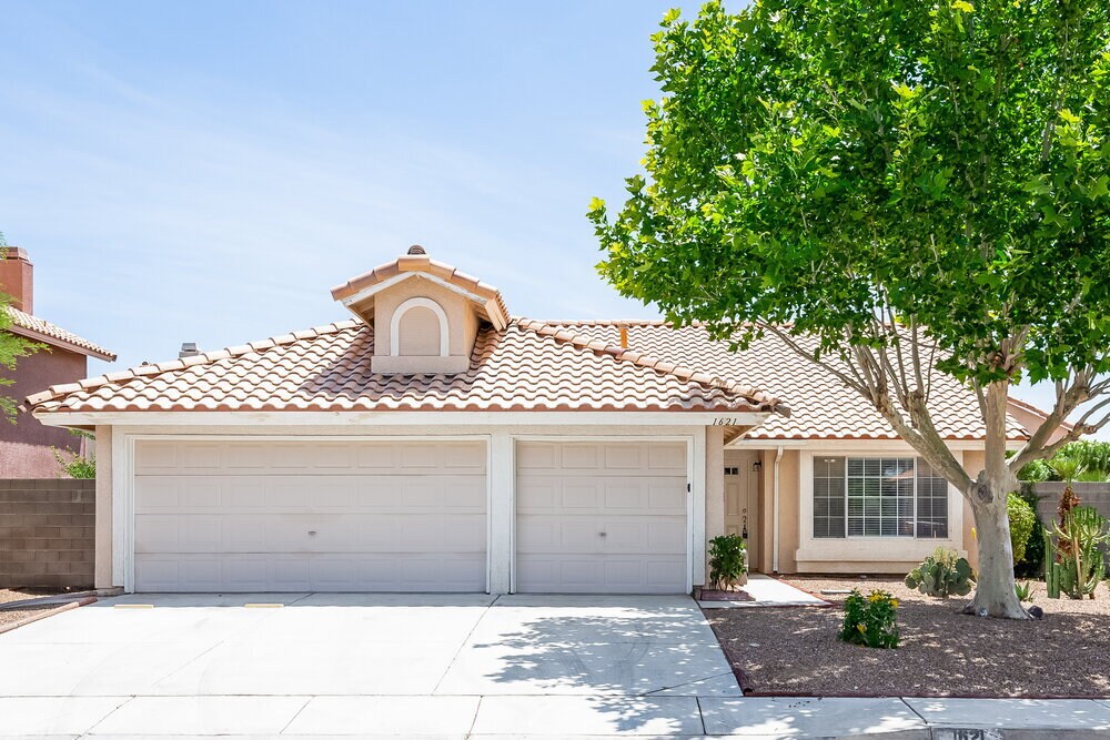 Foto principal - 1621 Running Creek Dr