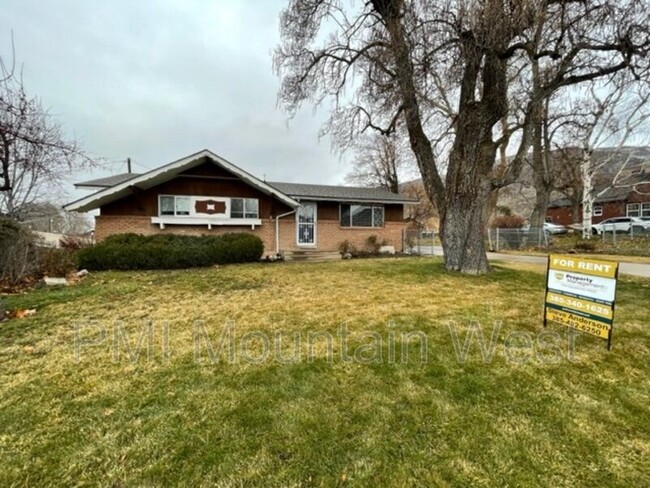 Building Photo - 283 E 100 N
