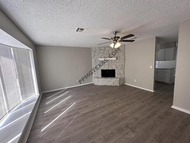 Building Photo - 605 Northwest 114th St. Oklahoma City OK 7...