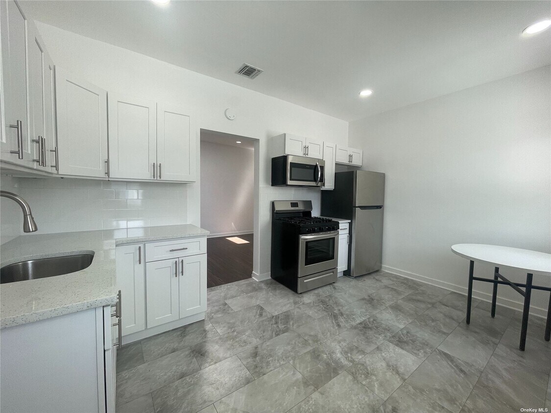 Foto principal - 300 Main St