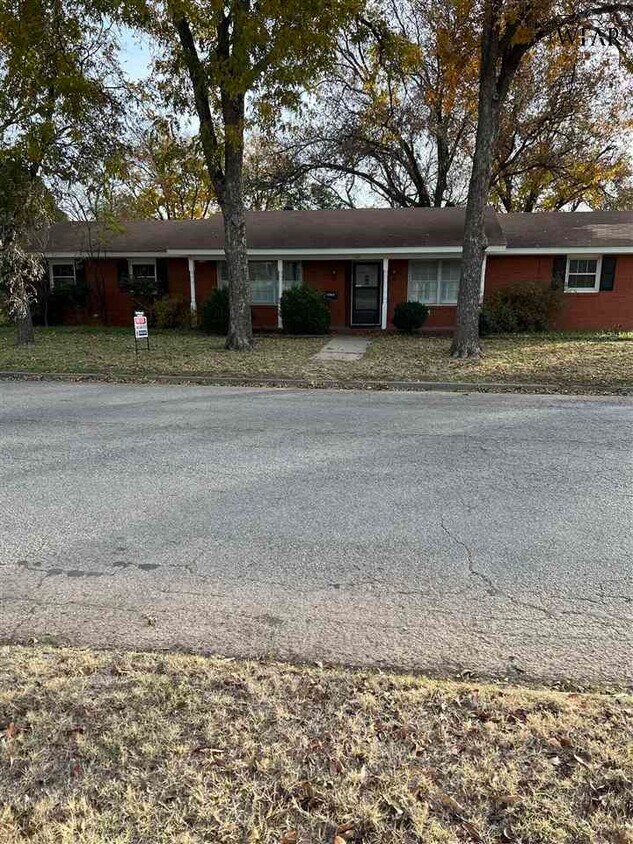 101 S Holly St, TX 76354 House Rental in TX