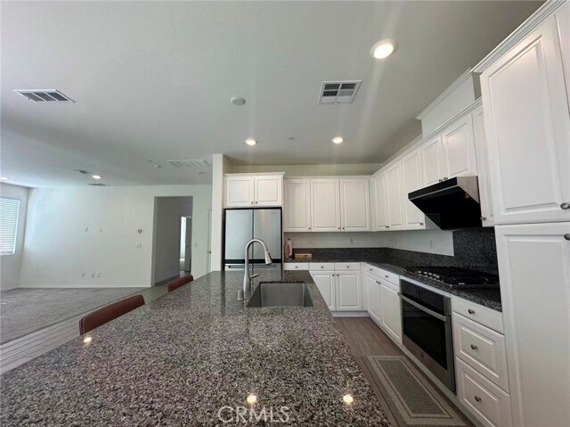 Foto del edificio - 16043 Huckleberry Ave