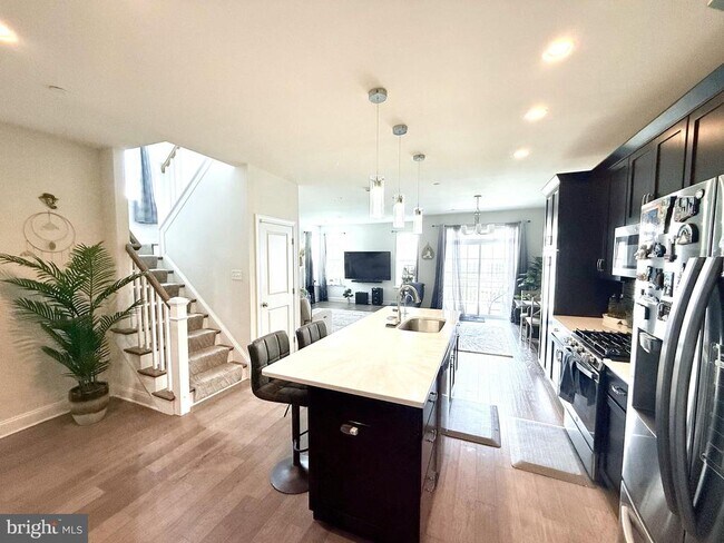 Foto del edificio - 347 Ridgewood Dr