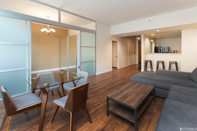 Building Photo - 1 Mandalay Pl