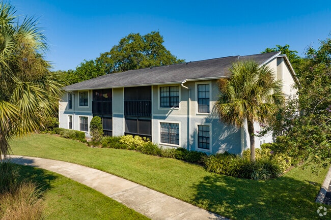 Building Photo - Livingston, The