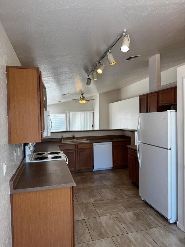 Foto del edificio - 14613 N 154th Ave