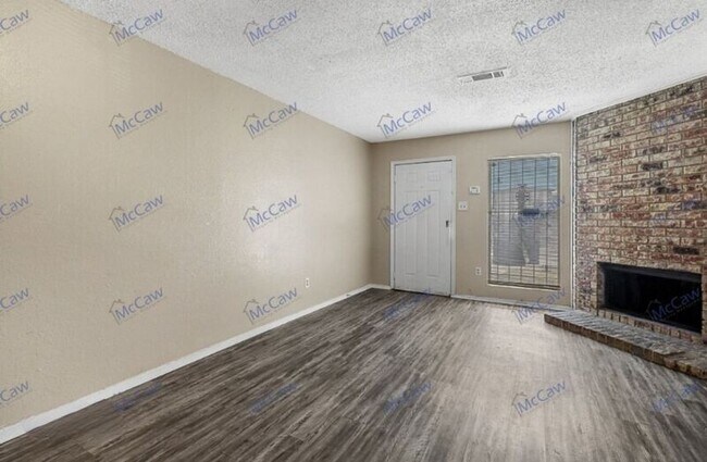 Building Photo - 9483 Olde Village Ct