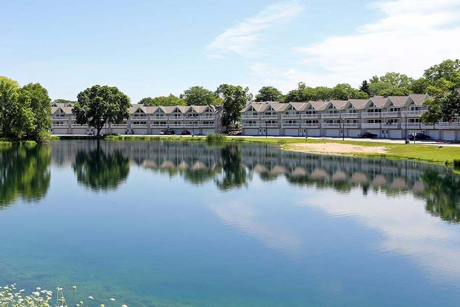 Primary Photo - Summit Lake Apartments and Townhomes