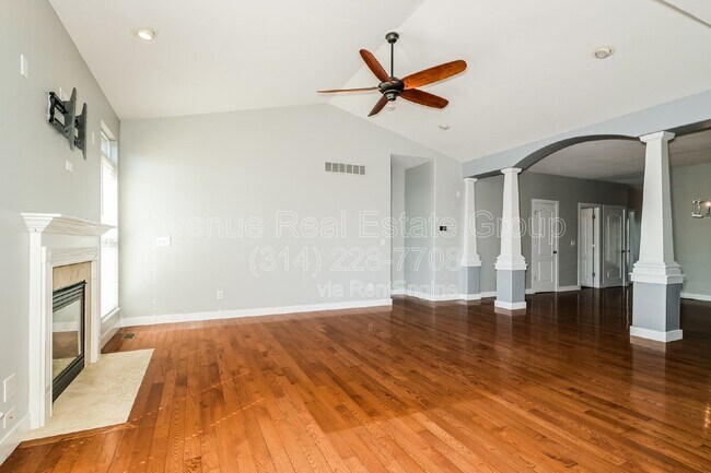 Foto del edificio - 730 Sunset Ln