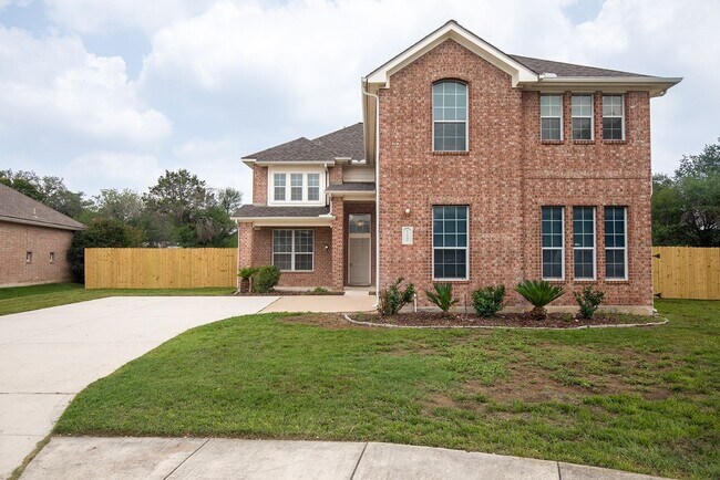 Foto del edificio - Spacious 4 BR/2.5 bath home in Iron Horse ...