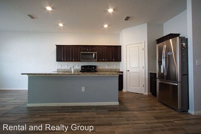 3 br, 2 bath House - 916 Orchid Grove Blvd - House Rental in Davenport