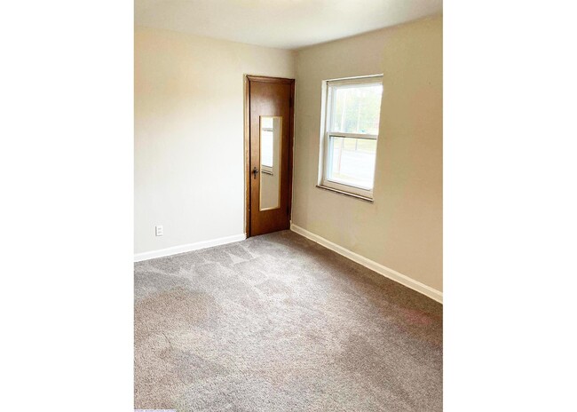 Ludlow 950-2 BR - Ludlow 950