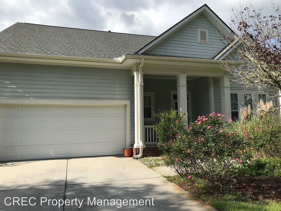 Primary Photo - 3 br, 2.5 bath House - 238 Carolinian Drive