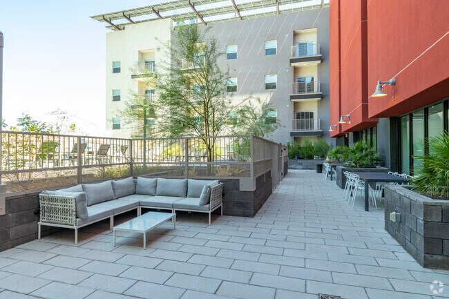 Patio - ECO PHX