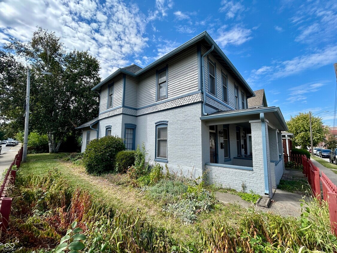 Primary Photo - 639 Stevens St