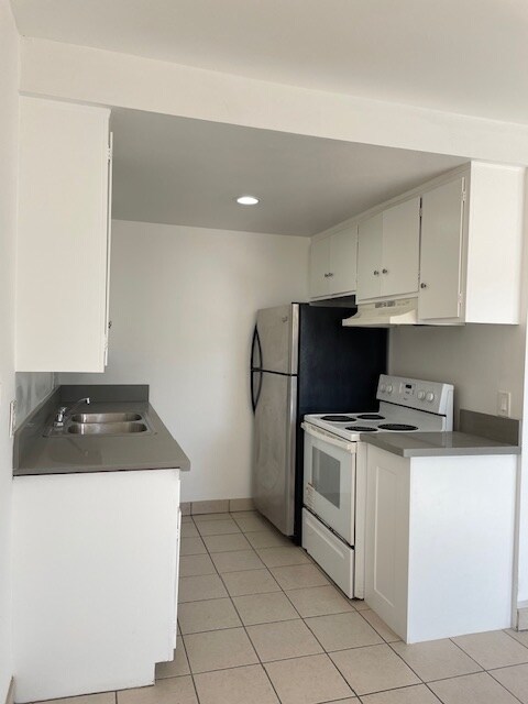 Foto del edificio - 363 Hurst Ave