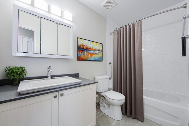 Photo du bâtiment - 225 Van Horne Apartments