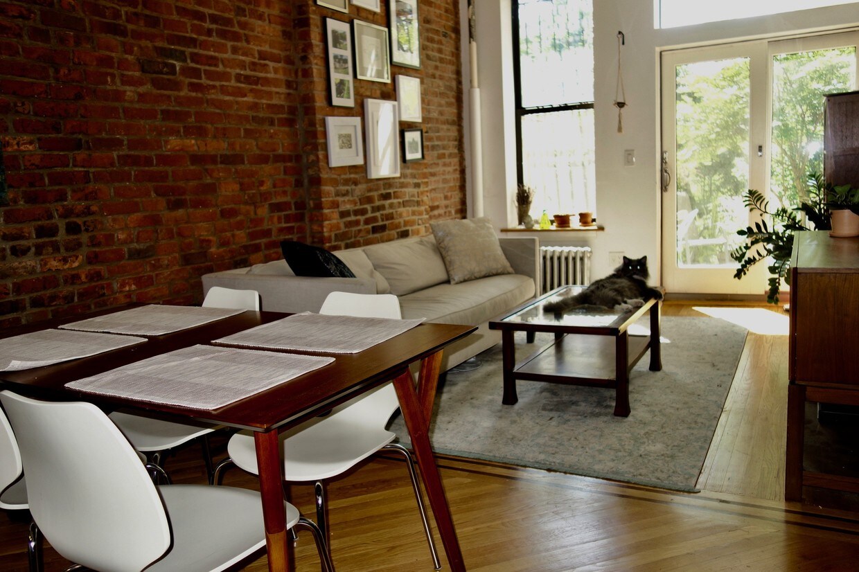 Foto principal - 578 Vanderbilt Ave