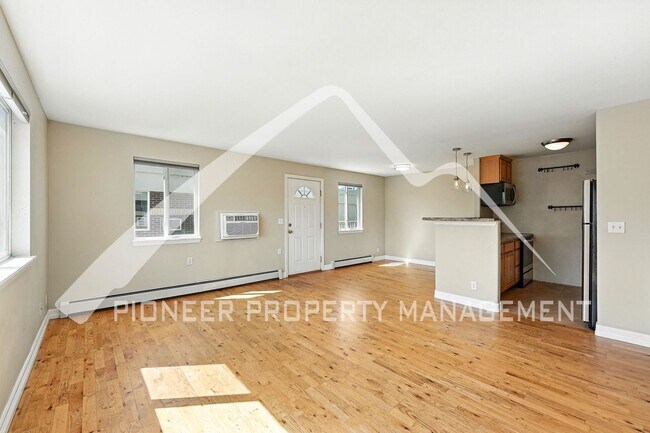 Foto del edificio - Charming Condo with Washer/Dryer and 1-Car...
