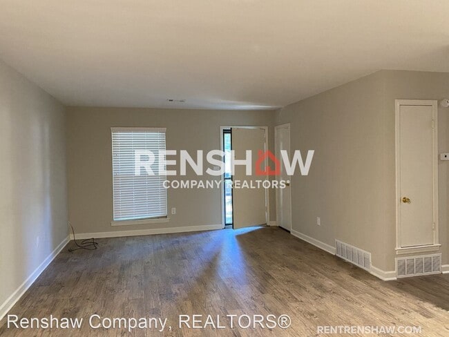 Building Photo - 3 br, 1.5 bath House - 1058 Greenview Rd