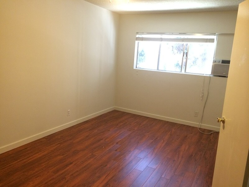 Photo - 530 Veteran Ave