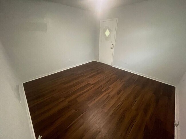 Foto del edificio - 3738 Bailey Ave