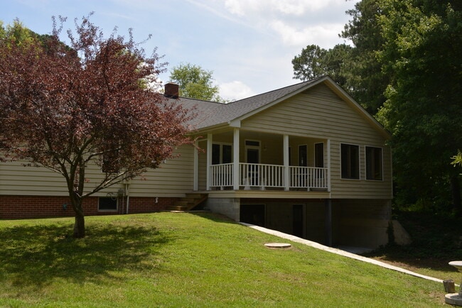 Building Photo - 8847 NC Highway 751