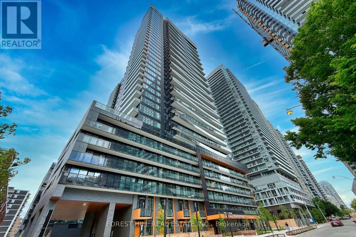 Photo principale - 117-1117 Broadway Ave