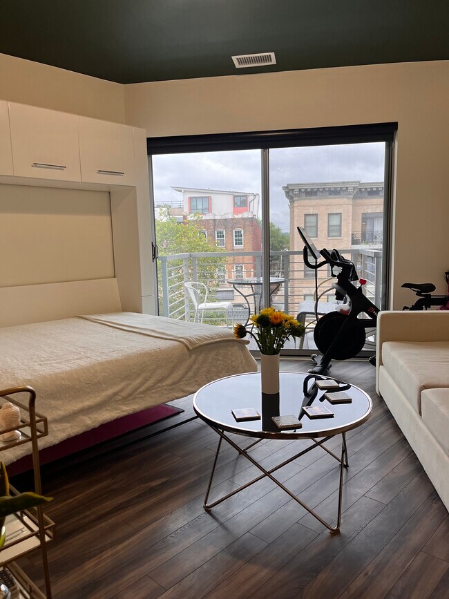 Foto del edificio - 2550 17th St NW