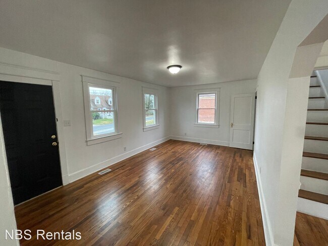 Building Photo - 3 br, 1 bath House - 4721 Oxford Street