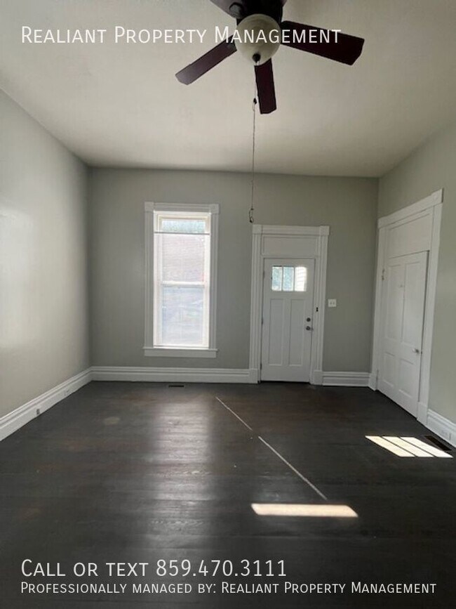 Building Photo - 137 Boone Ave