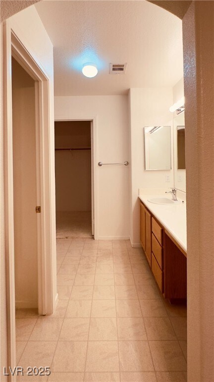 Building Photo - 1576 Comfort Hills St