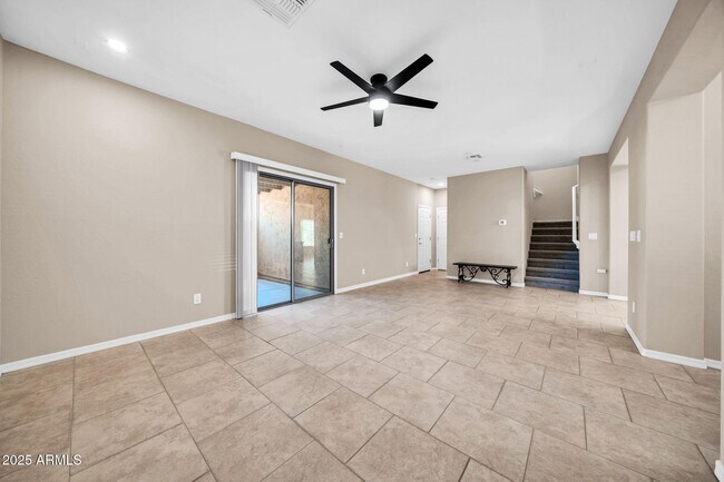 Foto del edificio - 3639 W Thalia Ct