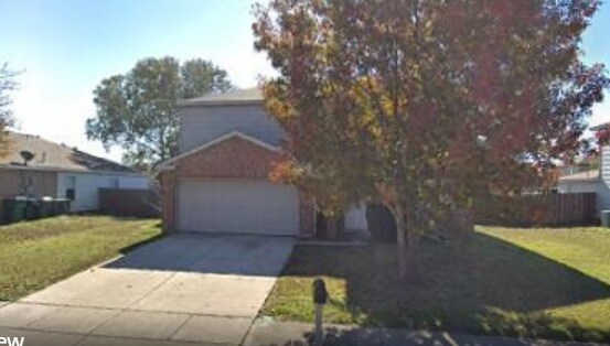 Foto principal - Great 4 Bdrm 2.5 Bath Home in Denton Tx